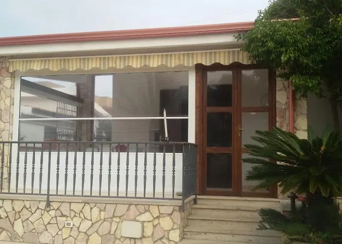 Villa Nàmali just 100 meters from the sea !!!