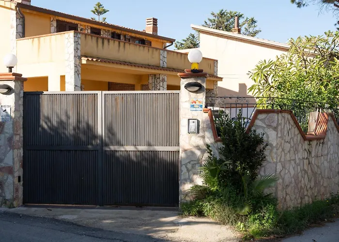 Casa Delle Pomelie